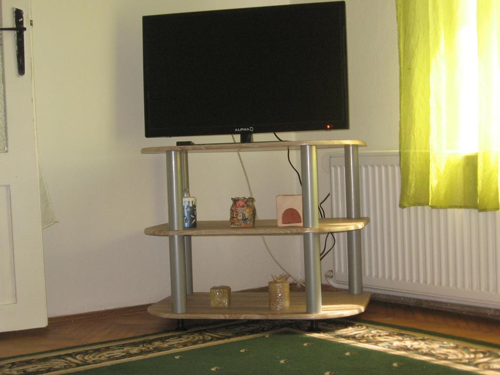 Green Apartment Нови Сад Екстериор снимка