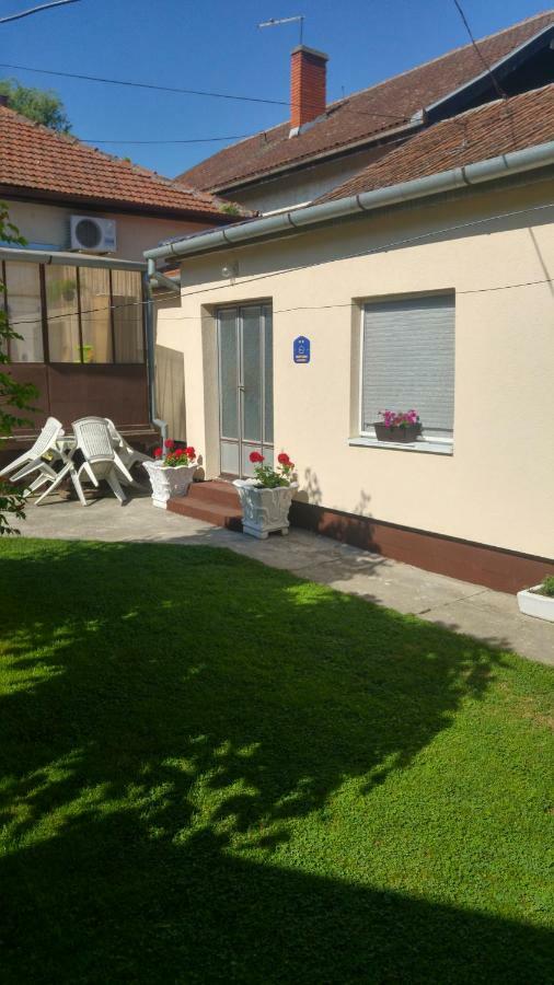 Green Apartment Нови Сад Екстериор снимка